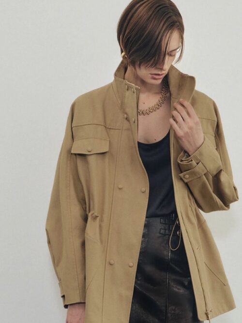 ELBORN 立領縮腰外套 (4) ELBORN 立領縮腰外套|杏 (現貨1)