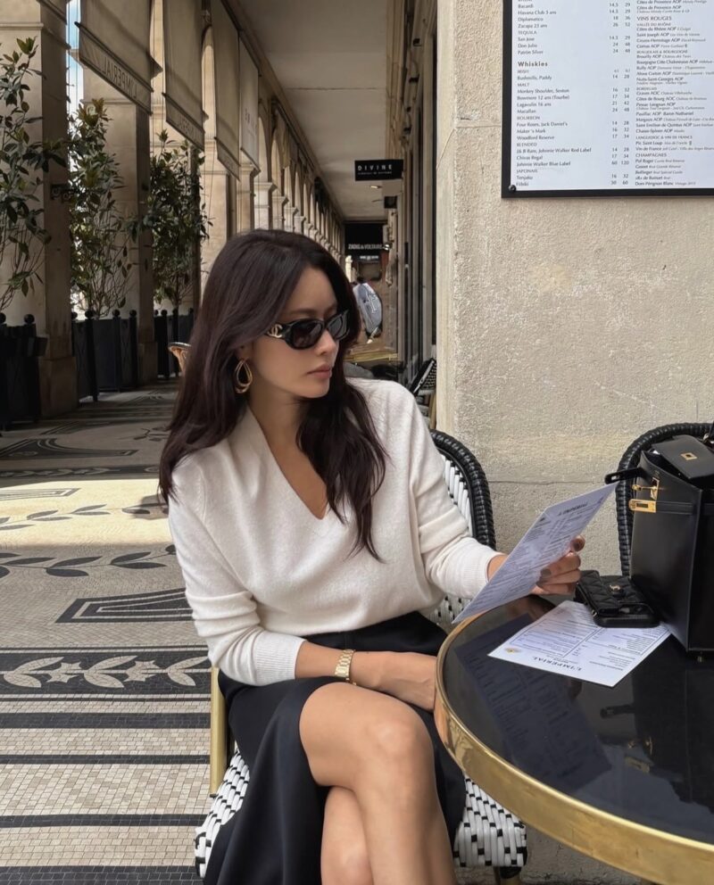 ELBORN V領美麗諾羊毛上衣｜米白