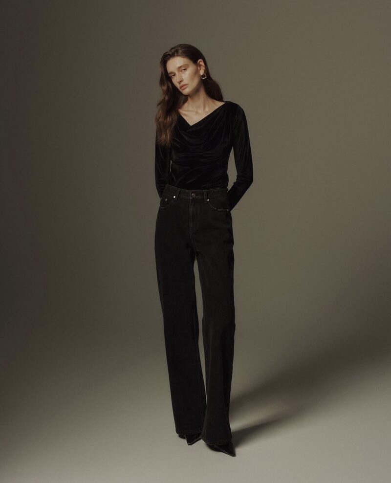 ELBORN 天鵝絨垂墜領上衣