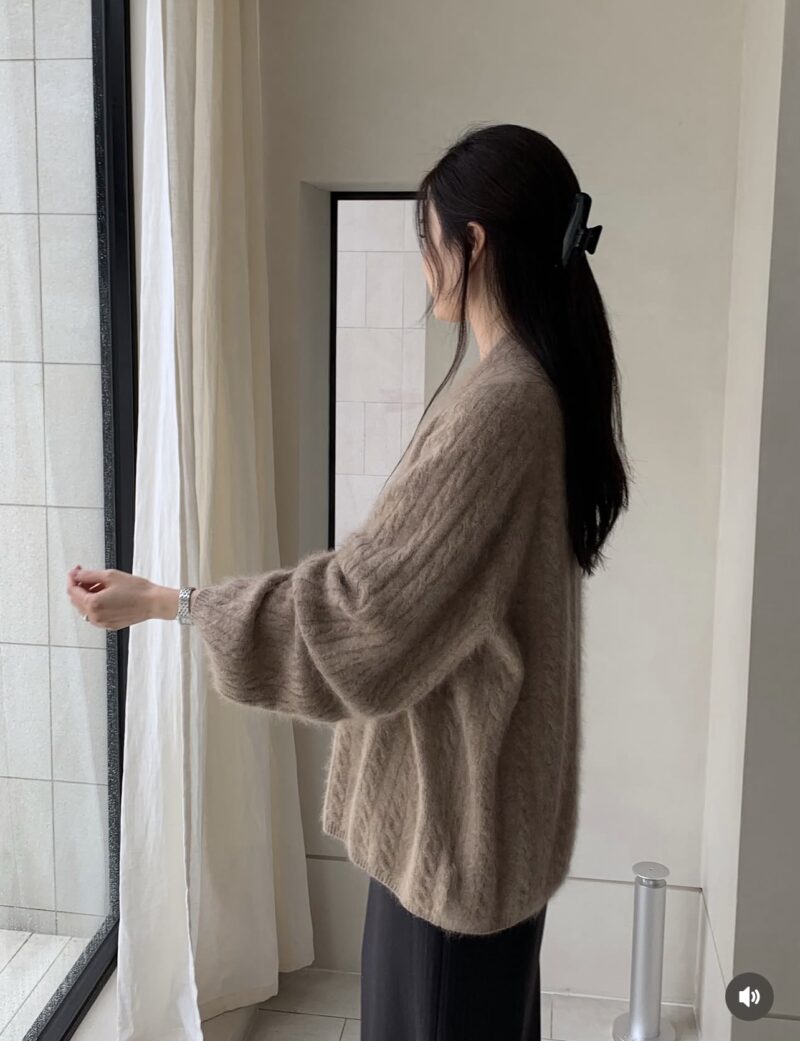 ELBORN 羊絨麻花單釦開襟衫