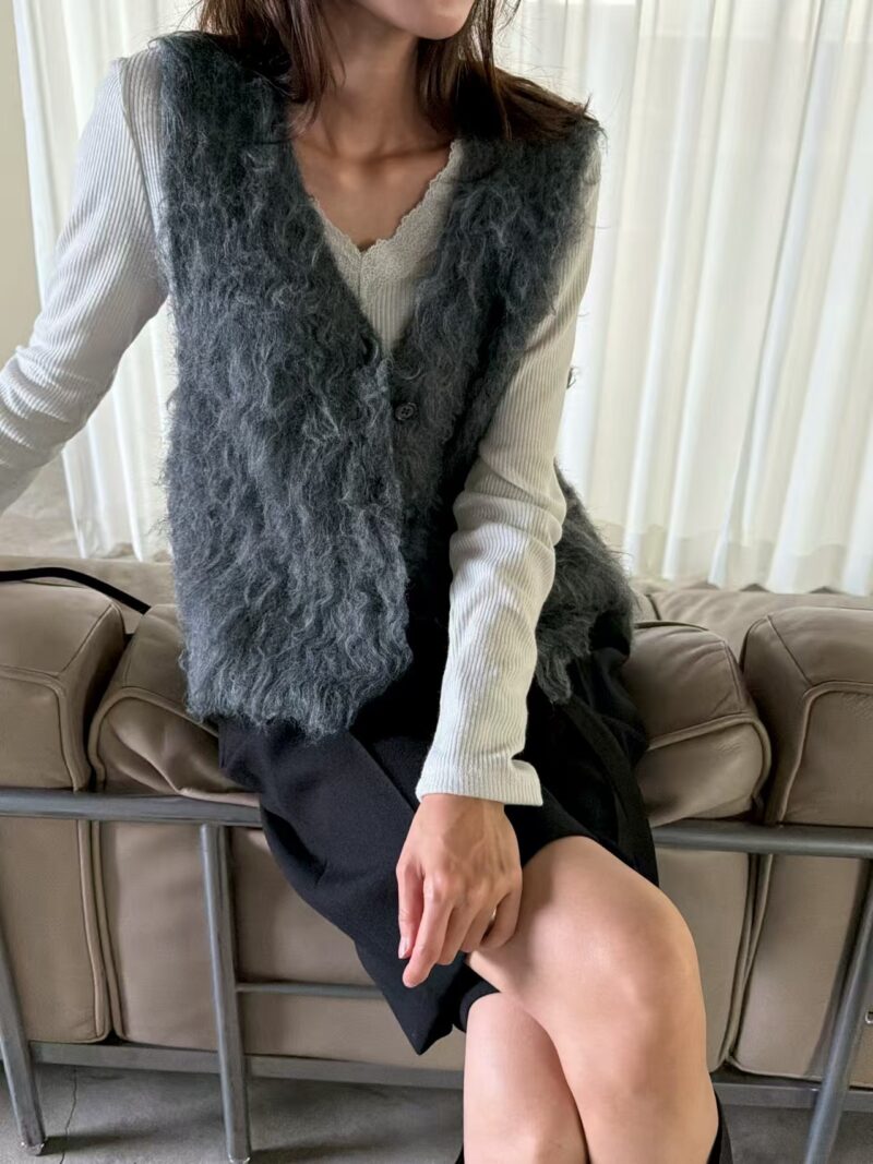 柔軟長捲毛羊毛混紡背心