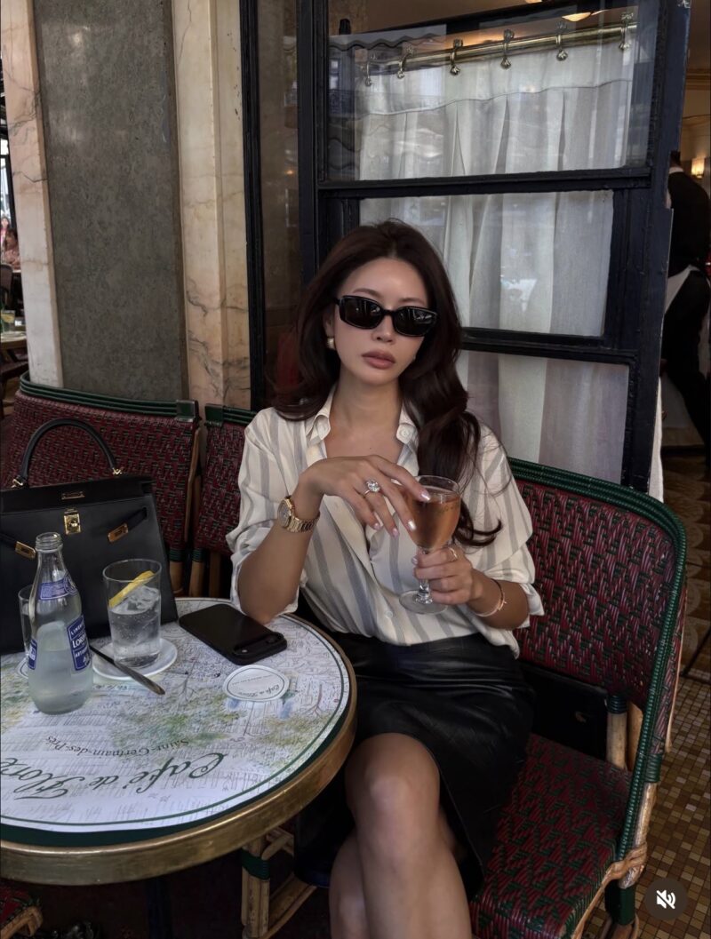 ELBORN 奶油條紋真絲襯衫